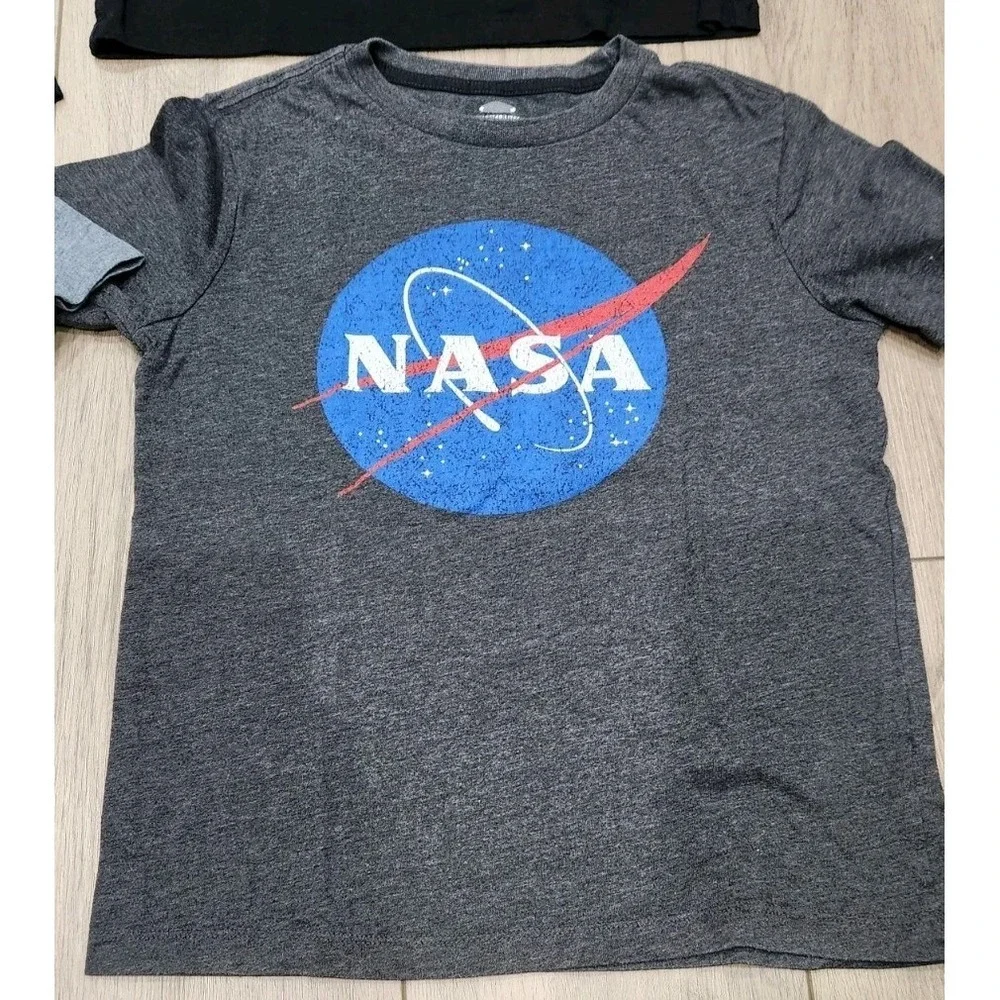 Pac-Man, NASA Graphic‎ Thsirts Old Navy Bundle Of 4 Kids Medium (8)